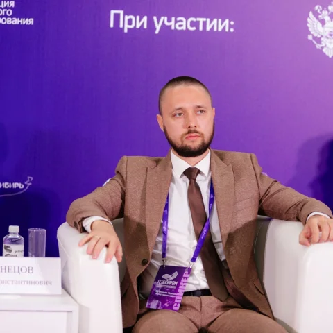 Кирилл Кузнецов